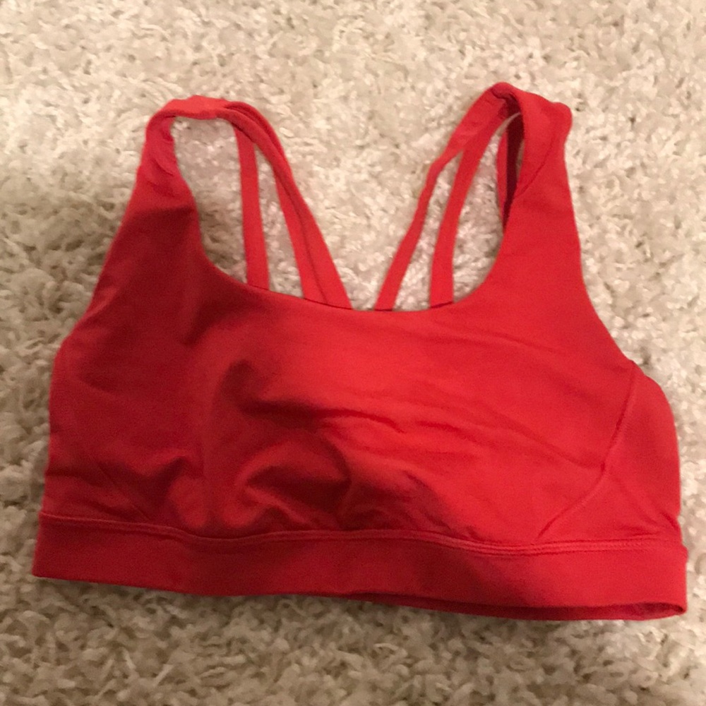 Lululemon sports bra